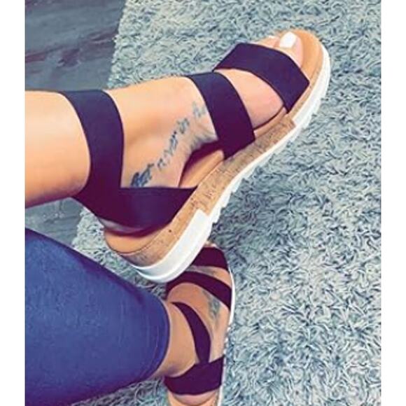 Steve Madden Black Sandals - Picture 2 of 9